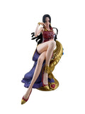 1/7 One Piece: Boa Hancock Sitting Figure